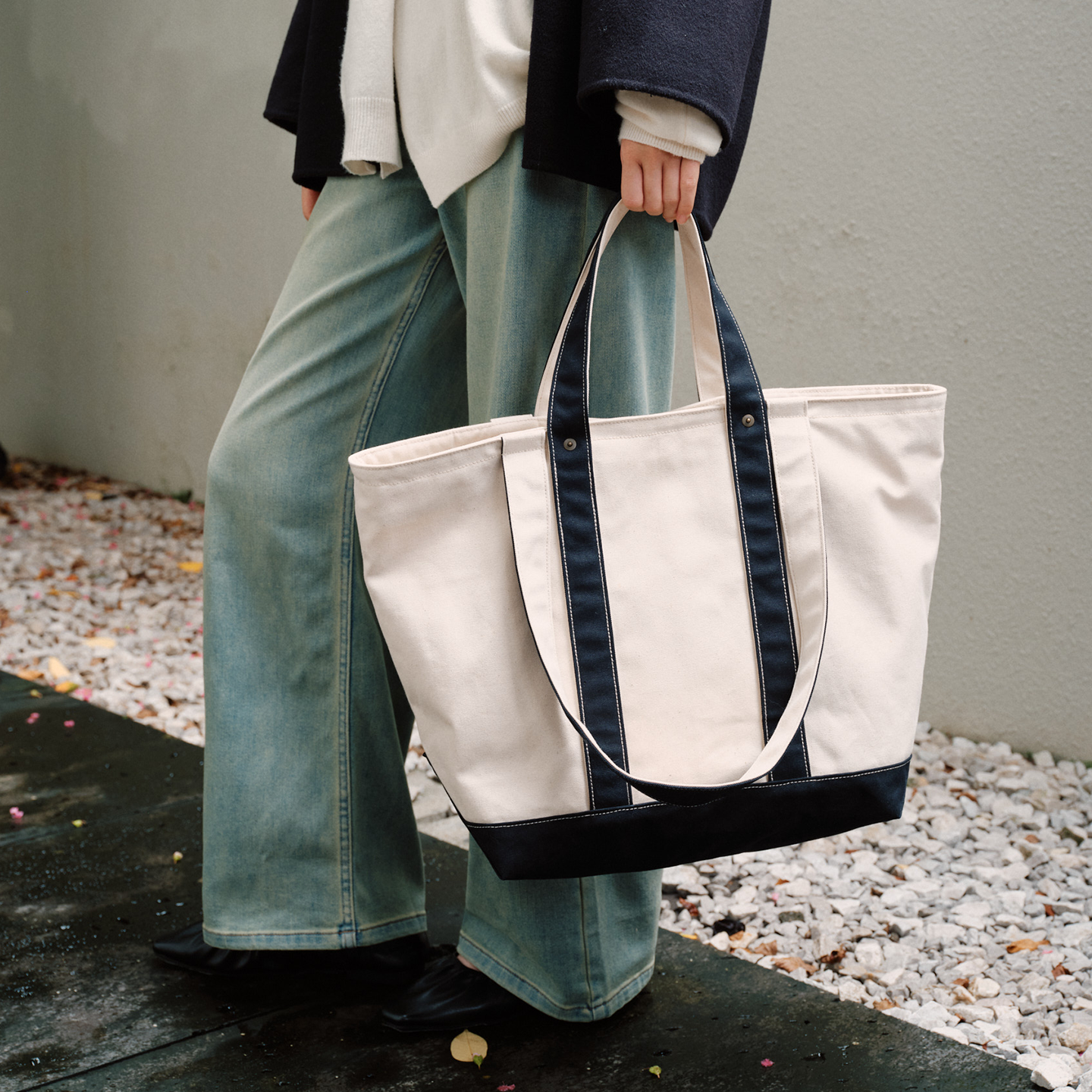 Teto Reve thorn narrative, literary and retro canvas bag, casual commuting, high-end sense, simple double handle tote bag