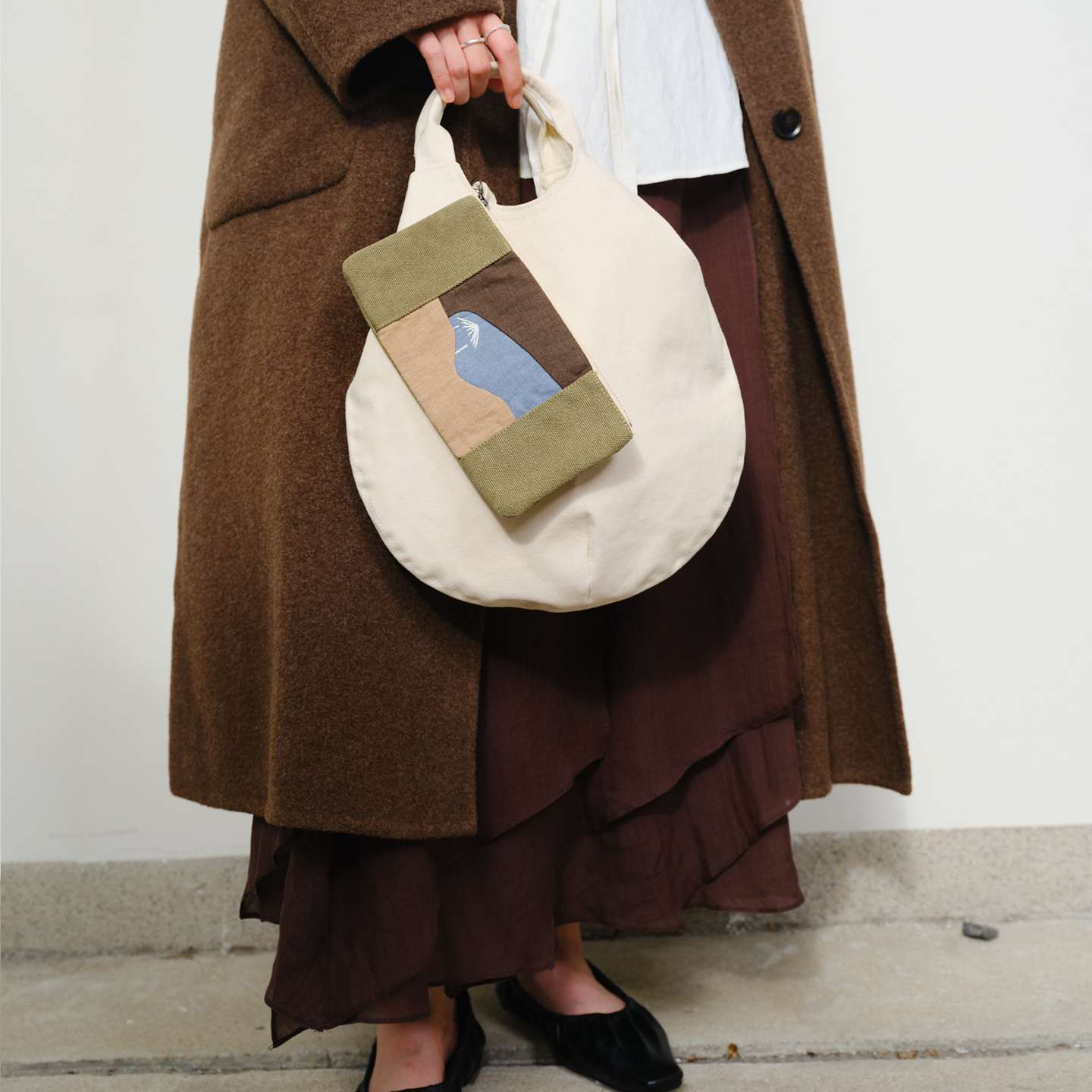 Teto Reve thorn narrative, retro design sense canvas pencil case, high sense relaxation small bag, four mountains of Nantong